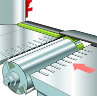 Slotted table lips on a planer reduce air turbulence and noise