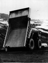 Dump truck lined with abrasion-resistant rubber