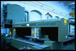 laser cutting machine